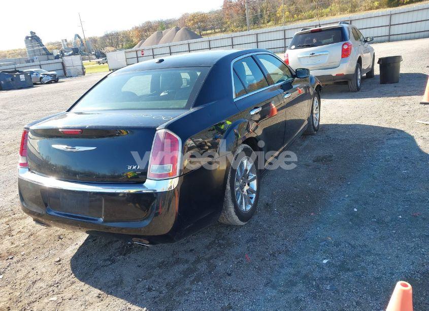 Photo 4 of 2012 Chrysler 300 LIMITED (VIN 2C3CCACG2CH224295)