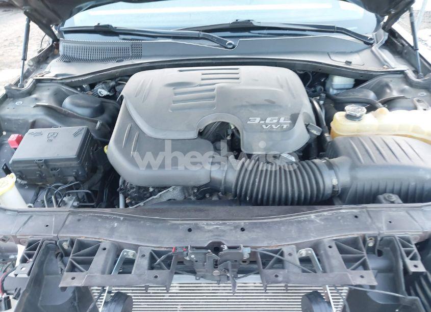 Photo 10 of 2012 Chrysler 300 LIMITED (VIN 2C3CCACG3CH173342)