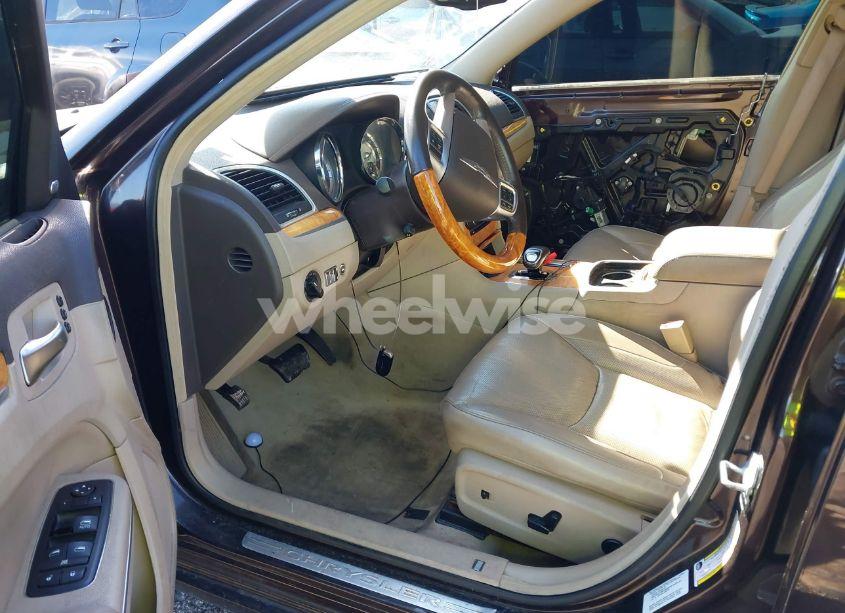 Photo 5 of 2012 Chrysler 300 LIMITED (VIN 2C3CCACG3CH173342)