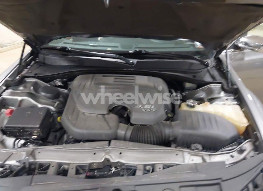 Photo 10 of 2012 Chrysler 300 LIMITED (VIN 2C3CCACG3CH173700)