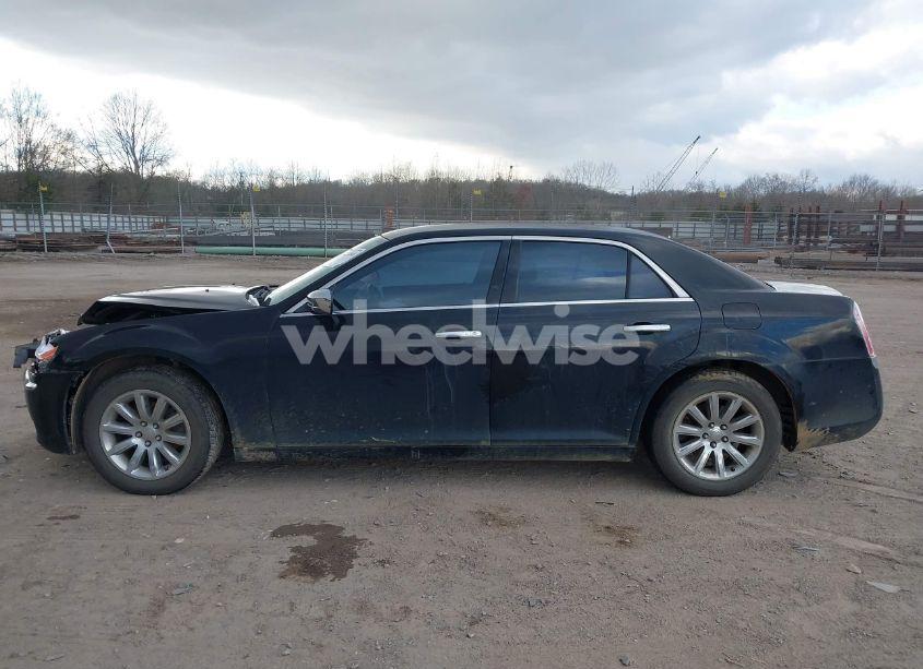 Photo 13 of 2012 Chrysler 300 LIMITED (VIN 2C3CCACG3CH234429)