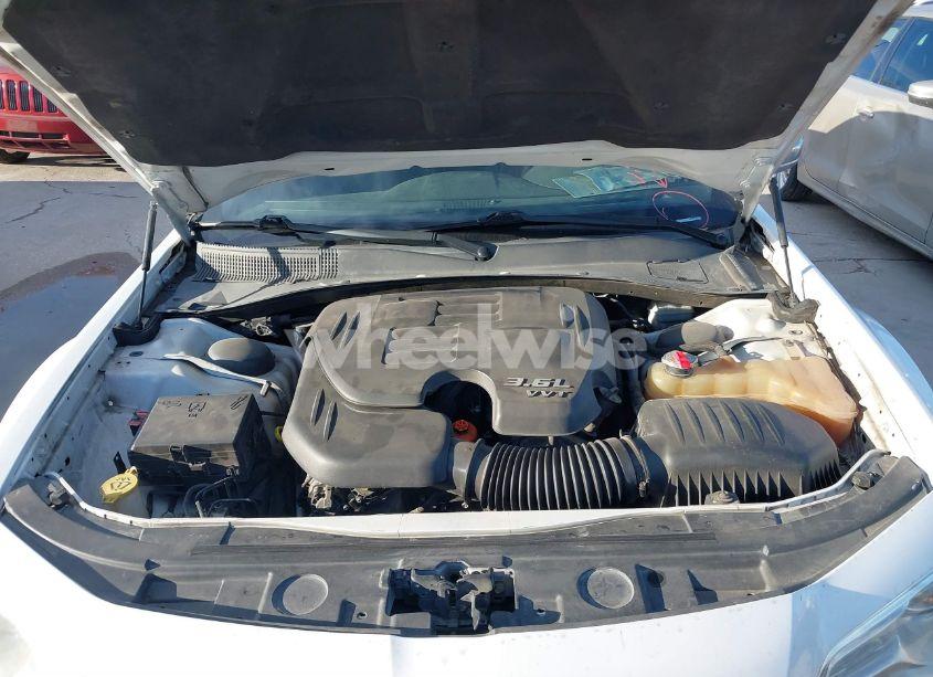 Photo 10 of 2012 Chrysler 300 LIMITED (VIN 2C3CCACG3CH308061)