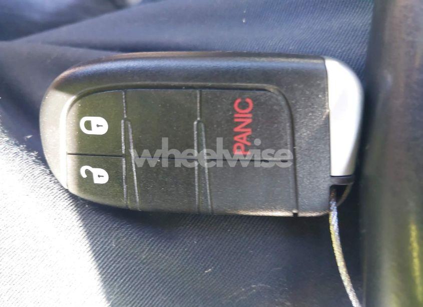 Photo 11 of 2012 Chrysler 300 LIMITED (VIN 2C3CCACG3CH308061)