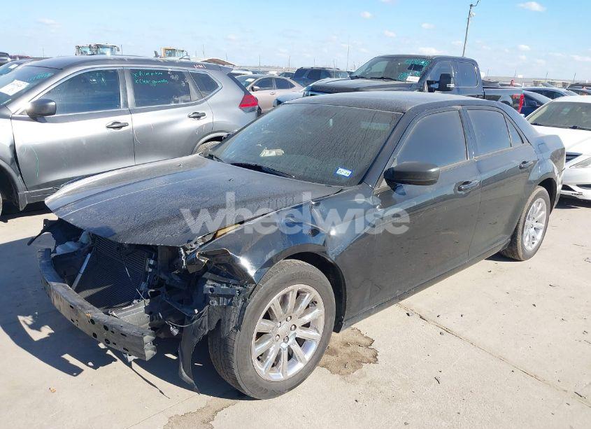 Photo 2 of 2012 Chrysler 300 LIMITED (VIN 2C3CCACG4CH169557)