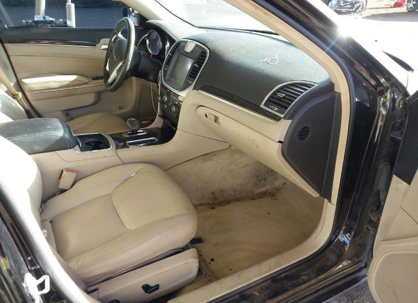Photo 5 of 2012 Chrysler 300 LIMITED (VIN 2C3CCACG4CH204095)