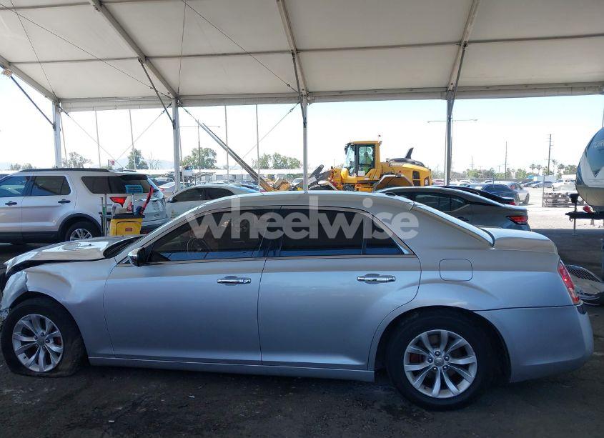 Photo 15 of 2012 Chrysler 300 LIMITED (VIN 2C3CCACG4CH223309)