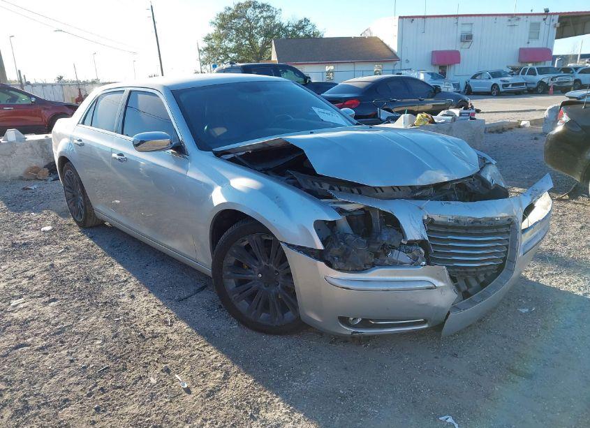 2012 Chrysler 300 LIMITED (VIN 2C3CCACG4CH223679) main photo