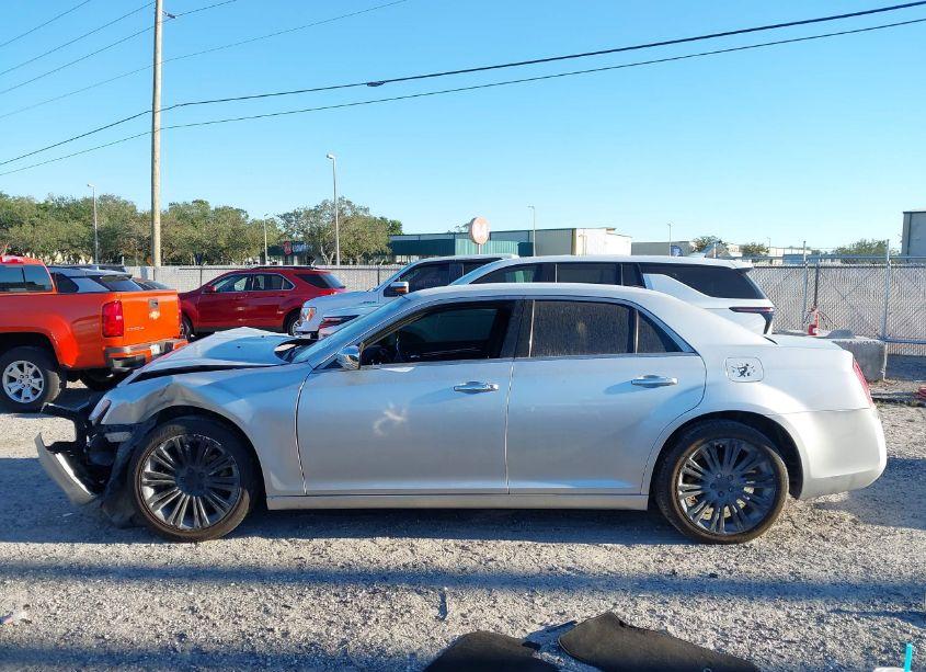 Photo 15 of 2012 Chrysler 300 LIMITED (VIN 2C3CCACG4CH223679)