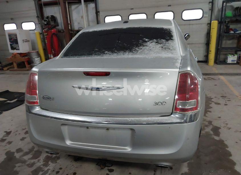 Photo 16 of 2012 Chrysler 300 LIMITED (VIN 2C3CCACG4CH231460)