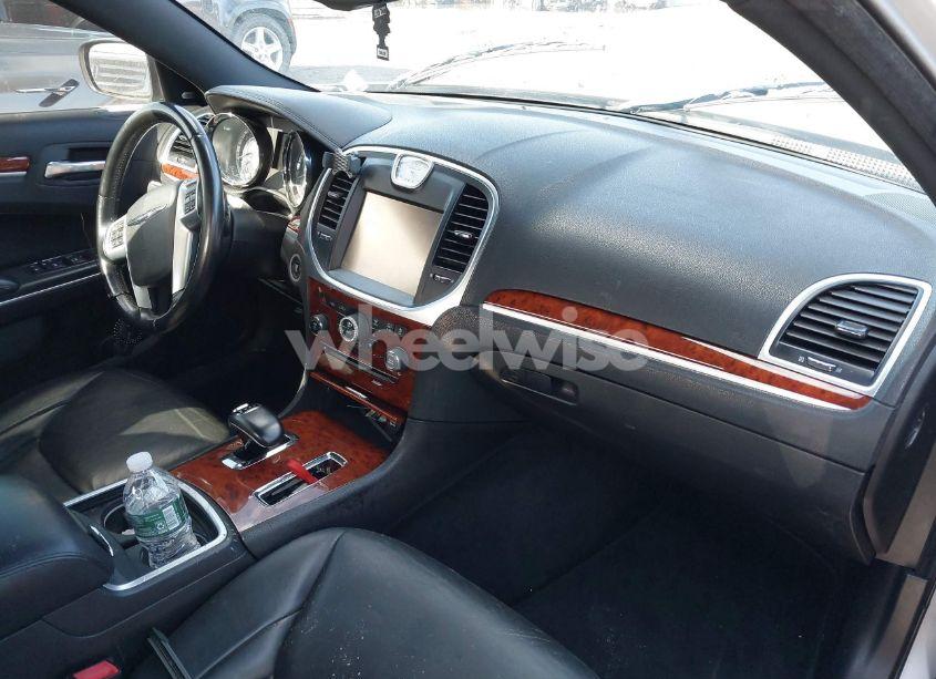 Photo 5 of 2012 Chrysler 300 LIMITED (VIN 2C3CCACG4CH309199)