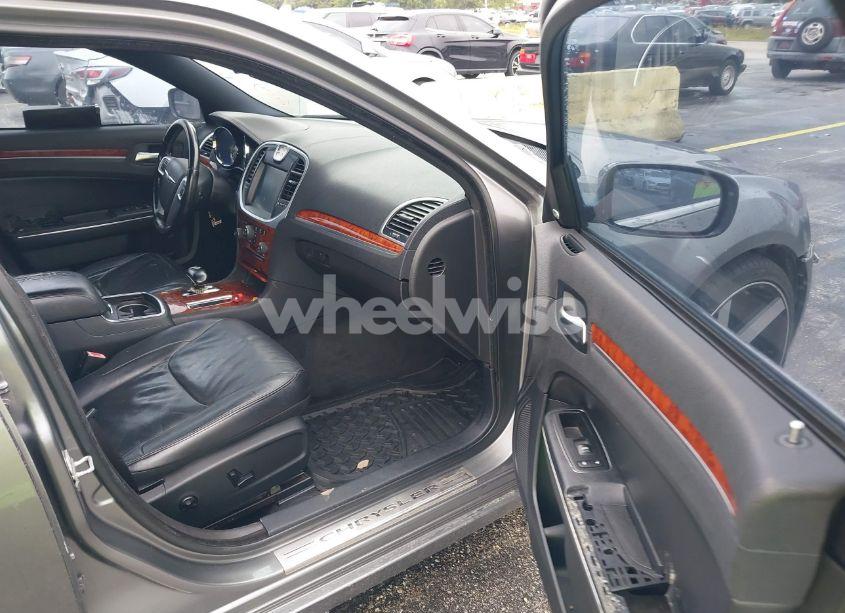 Photo 5 of 2012 Chrysler 300 LIMITED (VIN 2C3CCACG5CH193074)