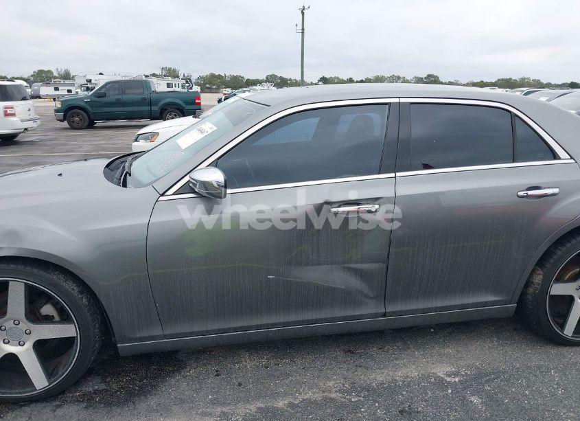 Photo 6 of 2012 Chrysler 300 LIMITED (VIN 2C3CCACG5CH193074)