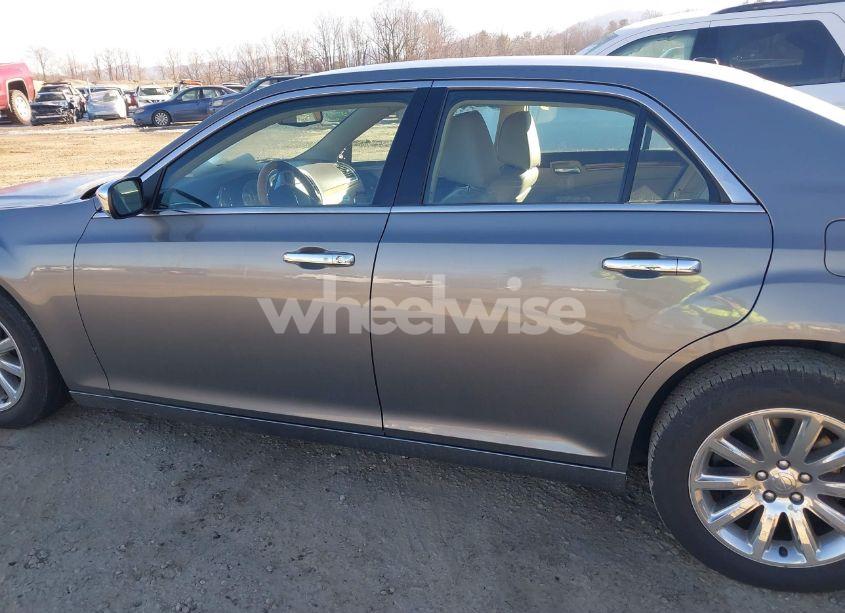 Photo 15 of 2012 Chrysler 300 LIMITED (VIN 2C3CCACG6CH180723)