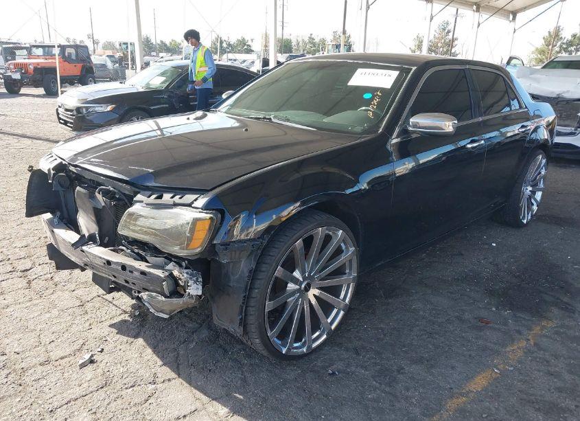 Photo 2 of 2012 Chrysler 300 LIMITED (VIN 2C3CCACG6CH266209)