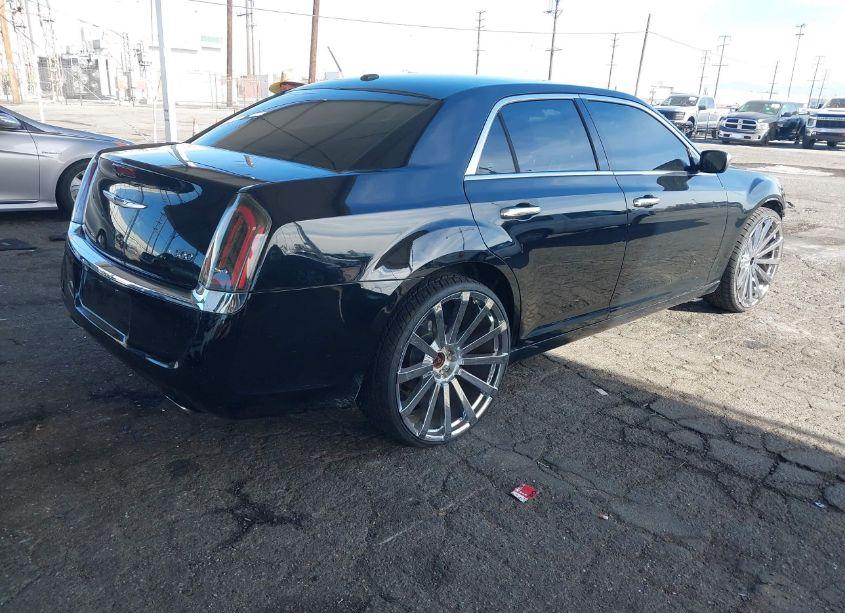 Photo 4 of 2012 Chrysler 300 LIMITED (VIN 2C3CCACG6CH266209)