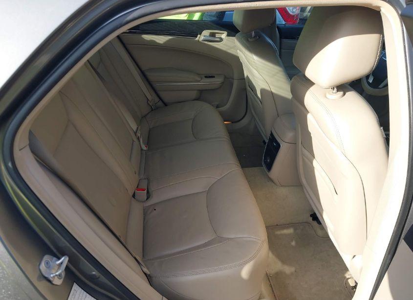 Photo 8 of 2012 Chrysler 300 LIMITED (VIN 2C3CCACG6CH307860)