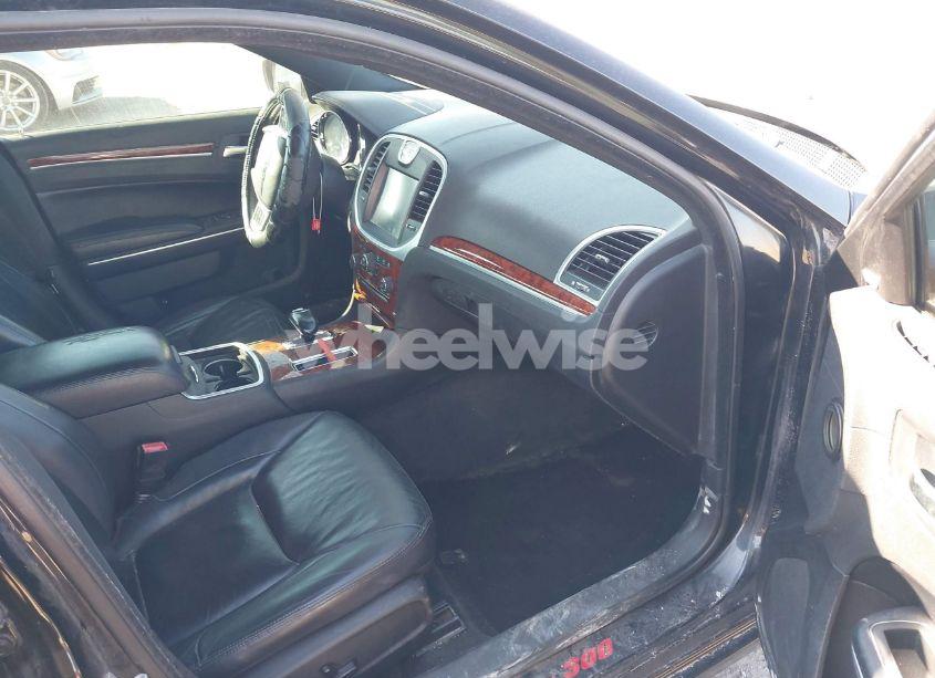 Photo 5 of 2012 Chrysler 300 LIMITED (VIN 2C3CCACG6CH309477)