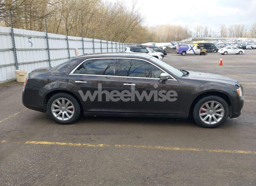 Photo 13 of 2012 Chrysler 300 LIMITED (VIN 2C3CCACG7CH152882)