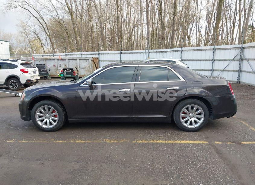 Photo 14 of 2012 Chrysler 300 LIMITED (VIN 2C3CCACG7CH152882)