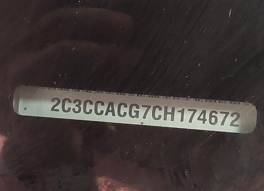 Photo 9 of 2012 Chrysler 300 LIMITED (VIN 2C3CCACG7CH174672)