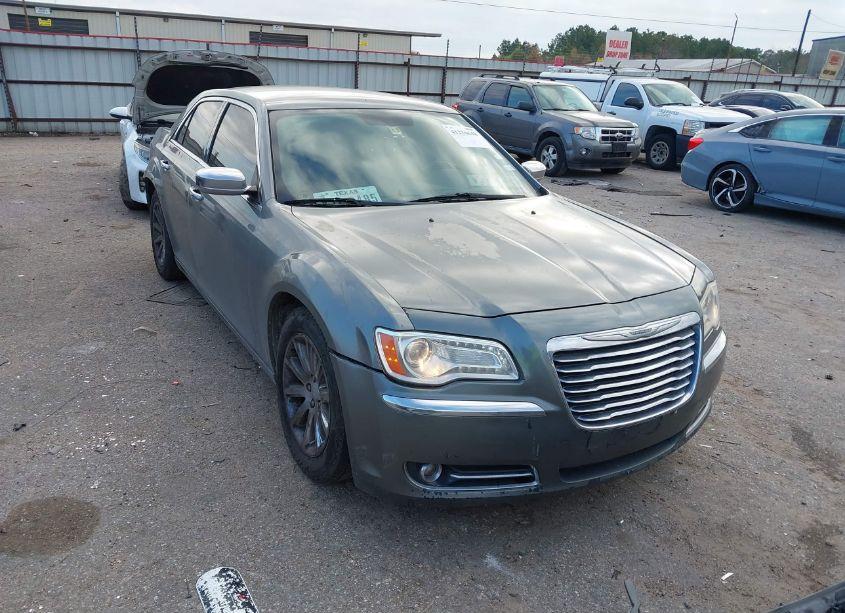 2012 Chrysler 300 LIMITED (VIN 2C3CCACG7CH199815) main photo