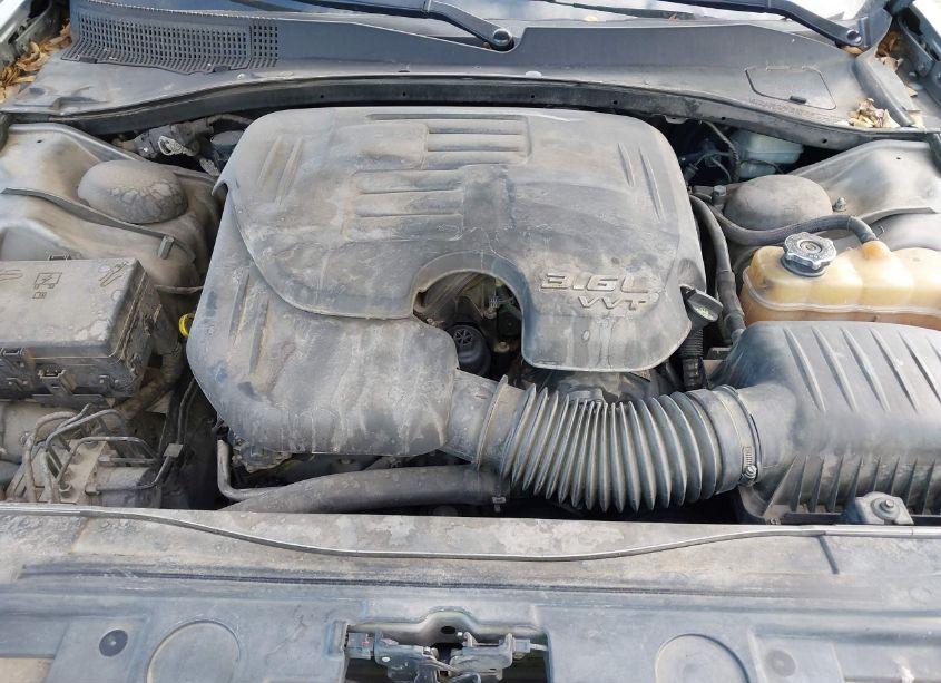 Photo 10 of 2012 Chrysler 300 LIMITED (VIN 2C3CCACG7CH199815)