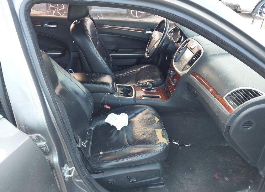 Photo 5 of 2012 Chrysler 300 LIMITED (VIN 2C3CCACG7CH199815)