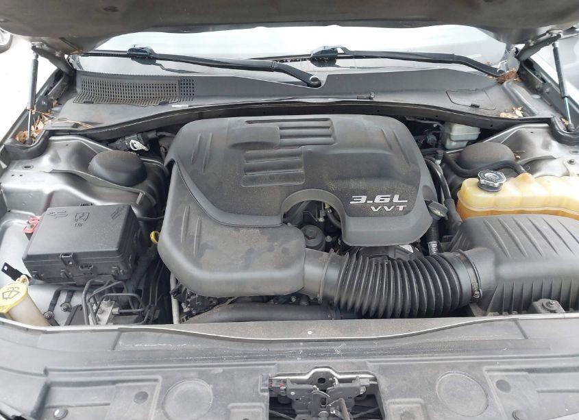 Photo 10 of 2012 Chrysler 300 LIMITED (VIN 2C3CCACG7CH216435)