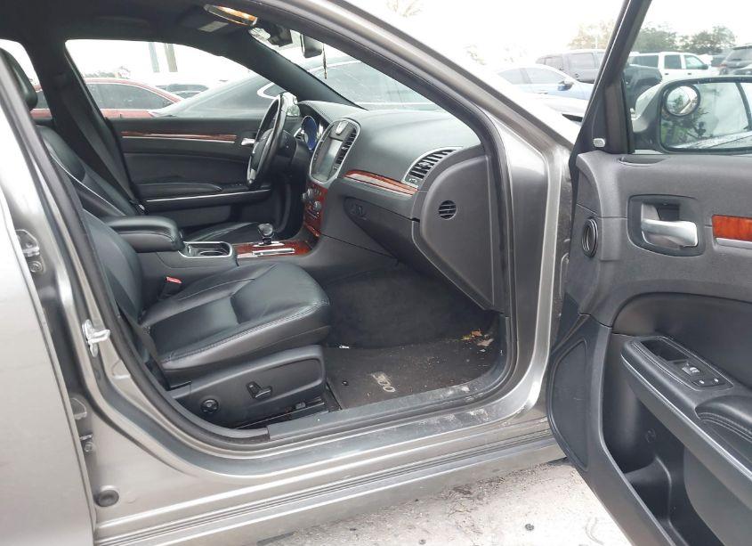 Photo 5 of 2012 Chrysler 300 LIMITED (VIN 2C3CCACG7CH216435)