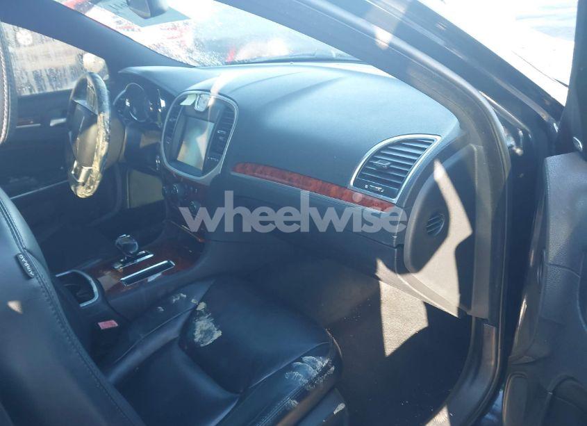 Photo 5 of 2012 Chrysler 300 LIMITED (VIN 2C3CCACG7CH245367)