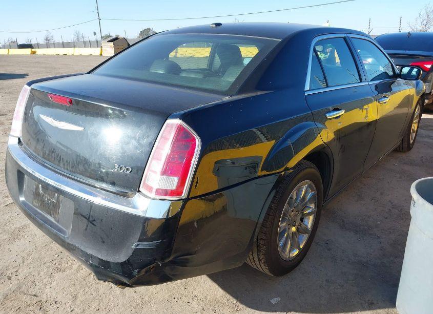 Photo 4 of 2012 Chrysler 300 LIMITED (VIN 2C3CCACG7CH249886)