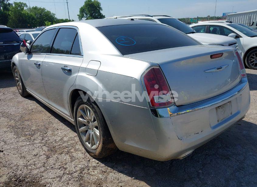 Photo 3 of 2012 Chrysler 300 LIMITED (VIN 2C3CCACG7CH283374)