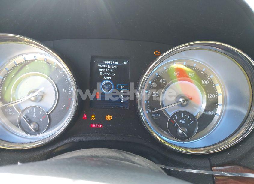 Photo 7 of 2012 Chrysler 300 LIMITED (VIN 2C3CCACG7CH283374)