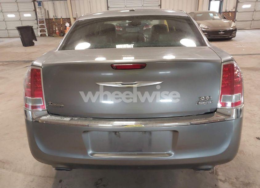 Photo 14 of 2012 Chrysler 300 LIMITED (VIN 2C3CCACG7CH310895)