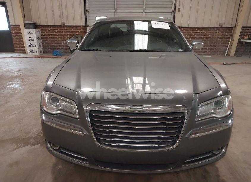 Photo 6 of 2012 Chrysler 300 LIMITED (VIN 2C3CCACG7CH310895)