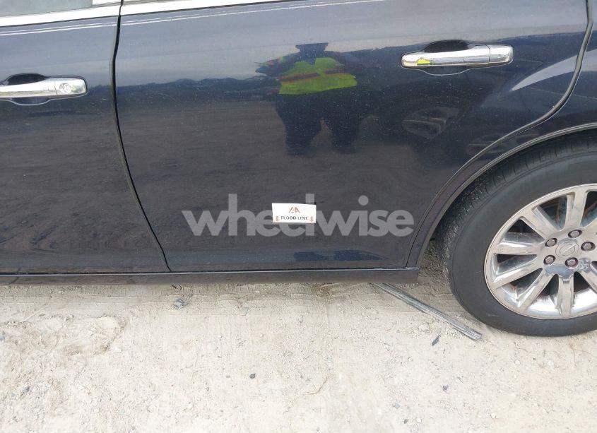 Photo 13 of 2012 Chrysler 300 LIMITED (VIN 2C3CCACG8CH138702)