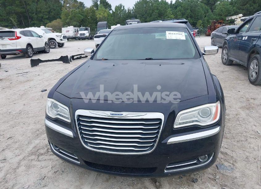 Photo 6 of 2012 Chrysler 300 LIMITED (VIN 2C3CCACG8CH138702)