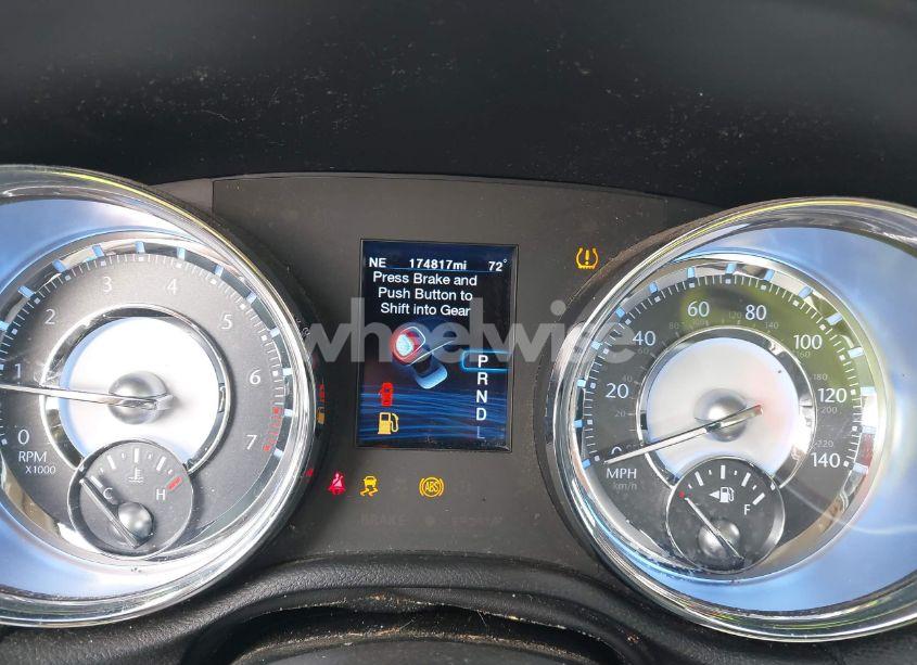 Photo 7 of 2012 Chrysler 300 LIMITED (VIN 2C3CCACG8CH138702)