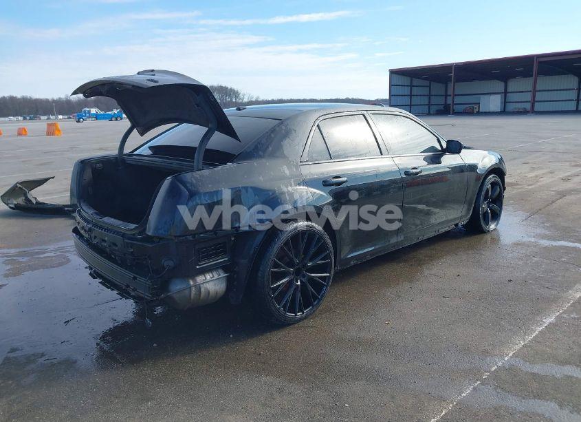 Photo 4 of 2012 Chrysler 300 LIMITED (VIN 2C3CCACG8CH181632)