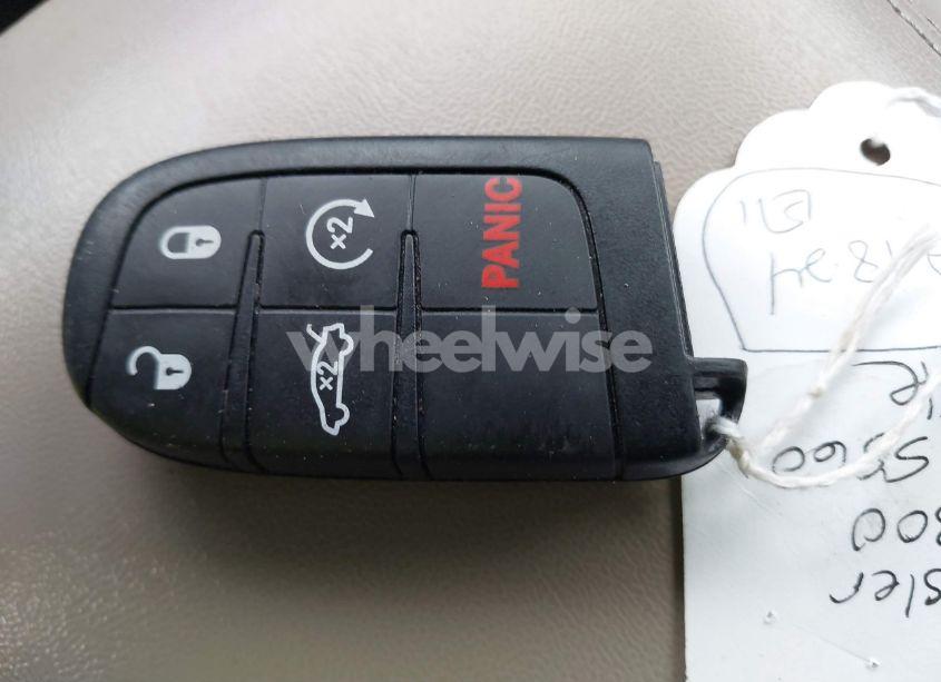 Photo 11 of 2012 Chrysler 300 LIMITED (VIN 2C3CCACG8CH207856)