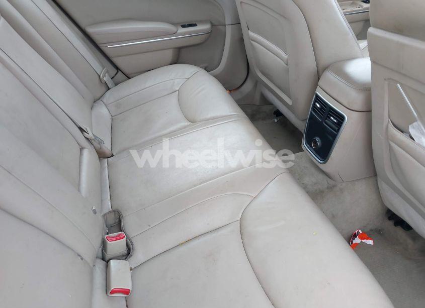 Photo 8 of 2012 Chrysler 300 LIMITED (VIN 2C3CCACG8CH207856)