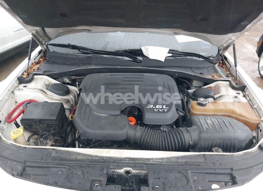 Photo 10 of 2012 Chrysler 300 LIMITED (VIN 2C3CCACG8CH223037)