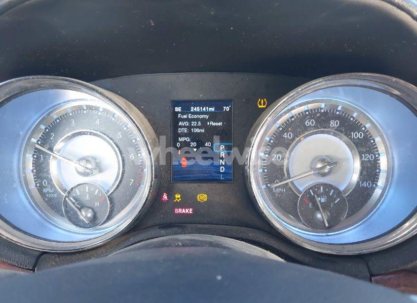 Photo 7 of 2012 Chrysler 300 LIMITED (VIN 2C3CCACG8CH223037)