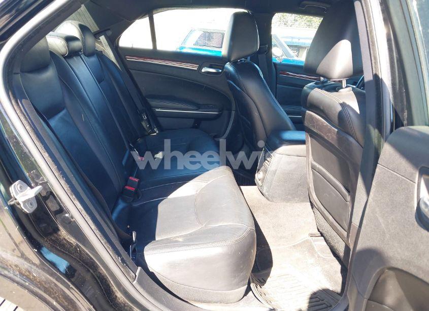 Photo 8 of 2012 Chrysler 300 LIMITED (VIN 2C3CCACG8CH227086)