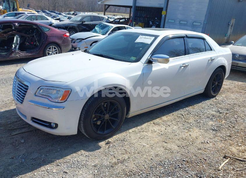 Photo 2 of 2012 Chrysler 300 LIMITED (VIN 2C3CCACG8CH252814)