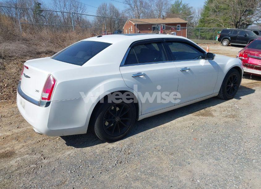 Photo 4 of 2012 Chrysler 300 LIMITED (VIN 2C3CCACG8CH252814)