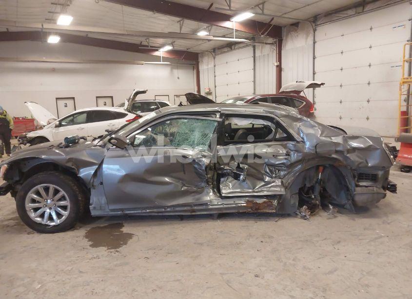 Photo 14 of 2012 Chrysler 300 LIMITED (VIN 2C3CCACG9CH142290)