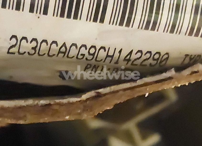 Photo 9 of 2012 Chrysler 300 LIMITED (VIN 2C3CCACG9CH142290)