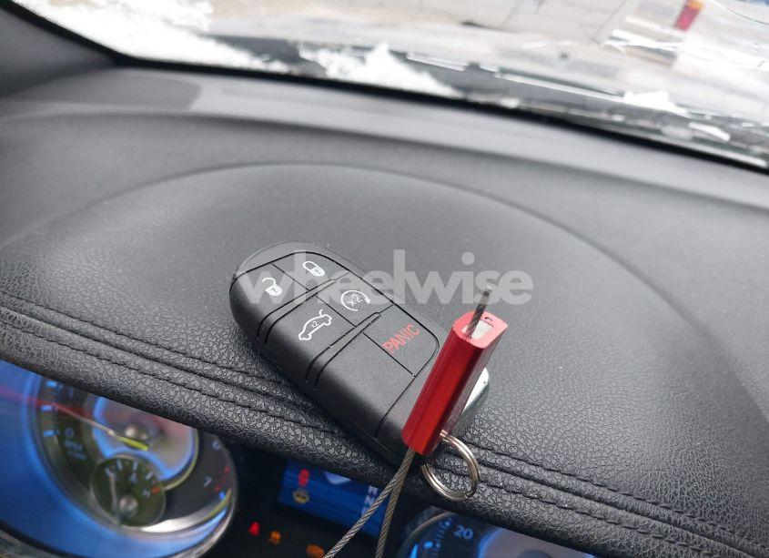 Photo 11 of 2012 Chrysler 300 LIMITED (VIN 2C3CCACG9CH165651)