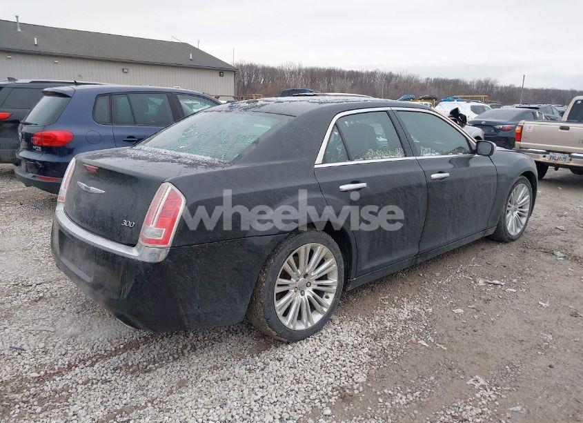 Photo 4 of 2012 Chrysler 300 LIMITED (VIN 2C3CCACG9CH165651)